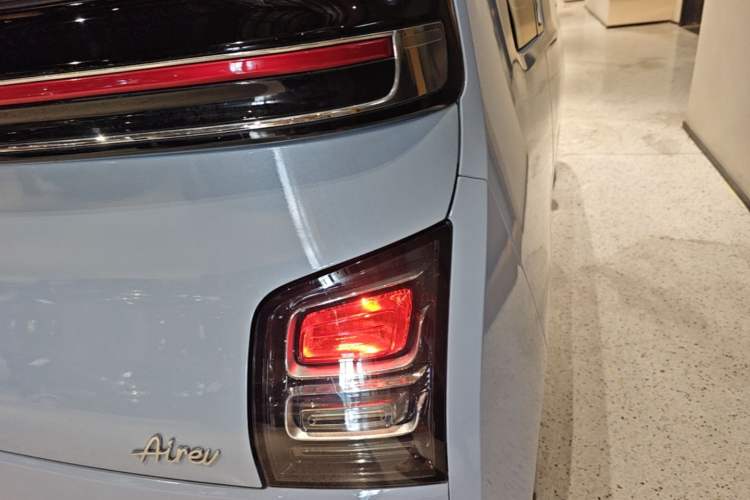 Used Wuling Air ev 2023 - Four Seats - Standard Edition Right Rear Taillight