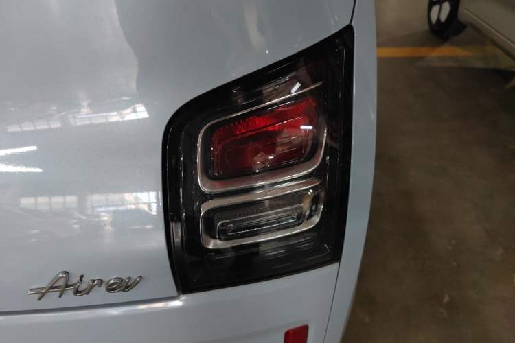 Used Wuling Air ev 2023 - Four Seats - Standard Edition Right Rear Taillight