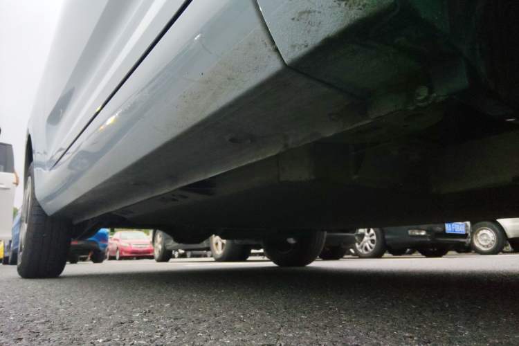 Used Wuling Air ev 2023 - Four Seats - Standard Edition Right Side Sill