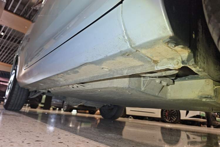 Used Wuling Air ev 2023 - Four Seats - Standard Edition Right Side Sill