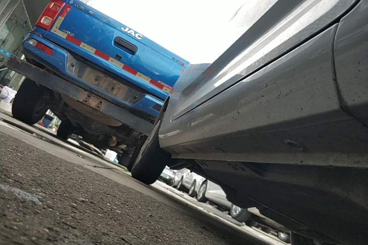 Used Wuling Air ev 2023 - Four Seats - Advanced Edition Right Side Sill