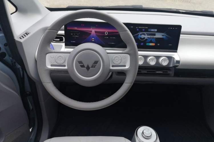 Used Wuling Air ev 2023 - Four Seats - Advanced Edition Steering Wheel