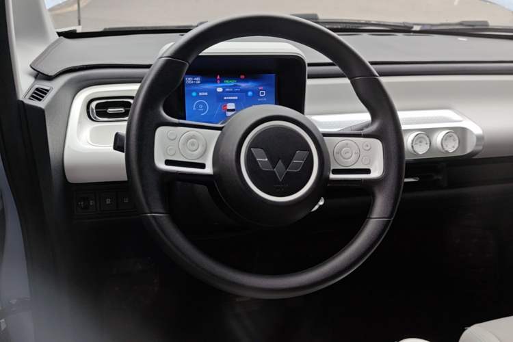 Used Wuling Air ev 2023 - Four Seats - Standard Edition Steering Wheel