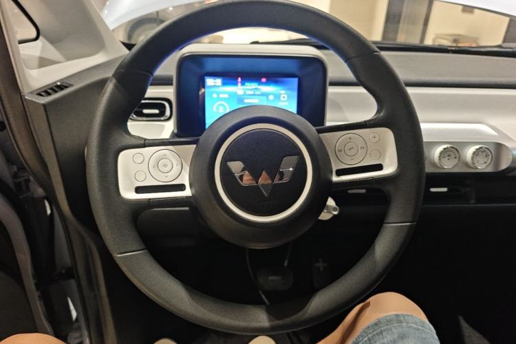 Used Wuling Air ev 2023 - Four Seats - Standard Edition Steering Wheel