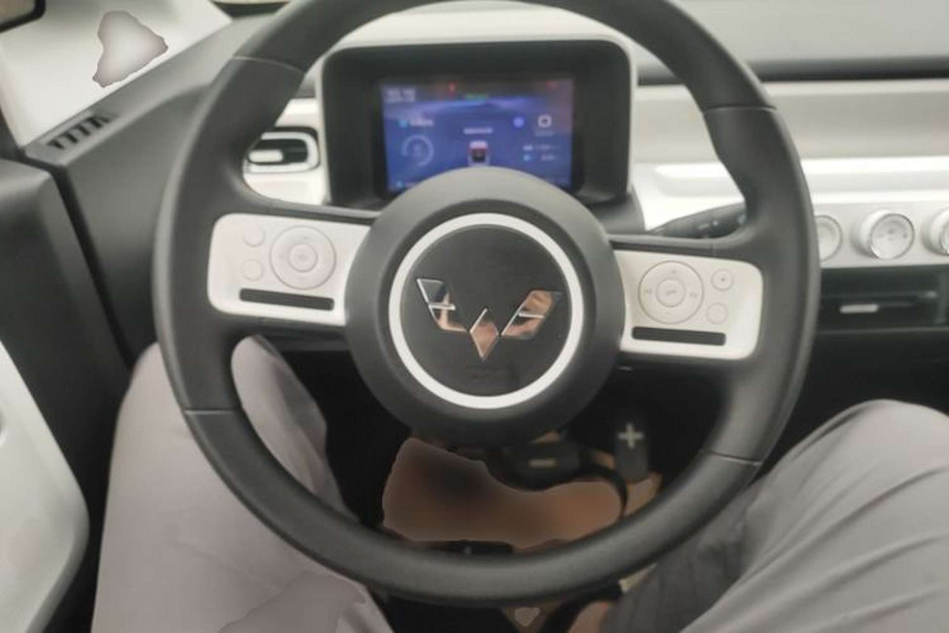 Used Wuling Air ev 2023 – Two-Seater - Standard Edition Steering Wheel