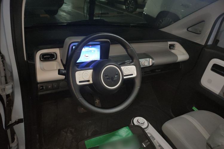 Used Wuling Air ev 2023 - Four Seats - Standard Edition Steering Wheel