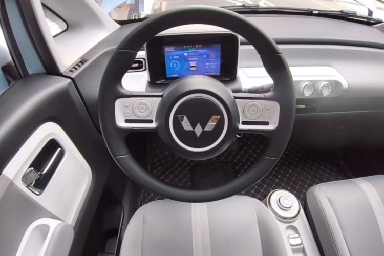 Used Wuling Air ev 2023 - Four Seats - Standard Edition Steering Wheel