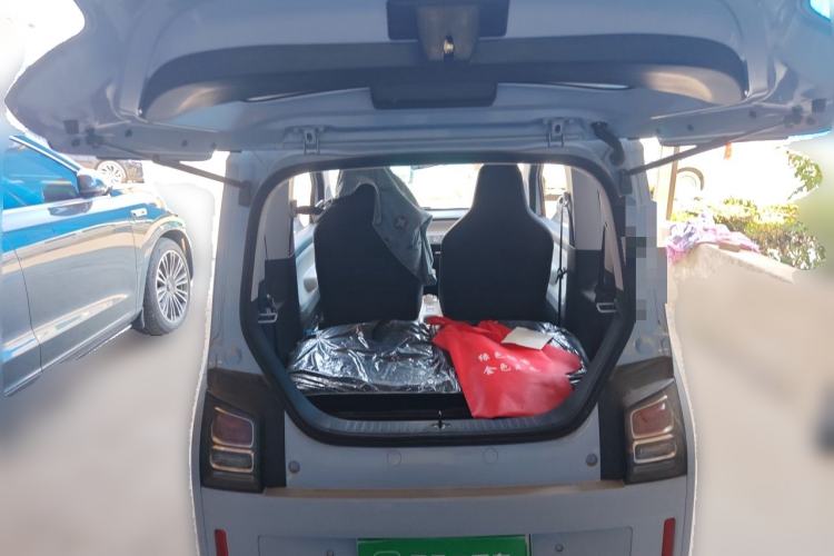 Used Wuling Air ev 2023 - Four Seats - Standard Edition Trunk