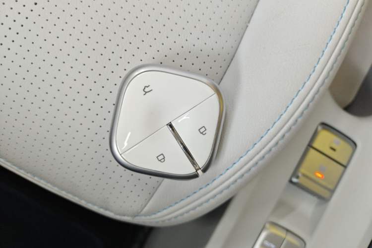 Used Wuling Air ev 2023 - Four Seats - Advanced Edition Vehicle Key