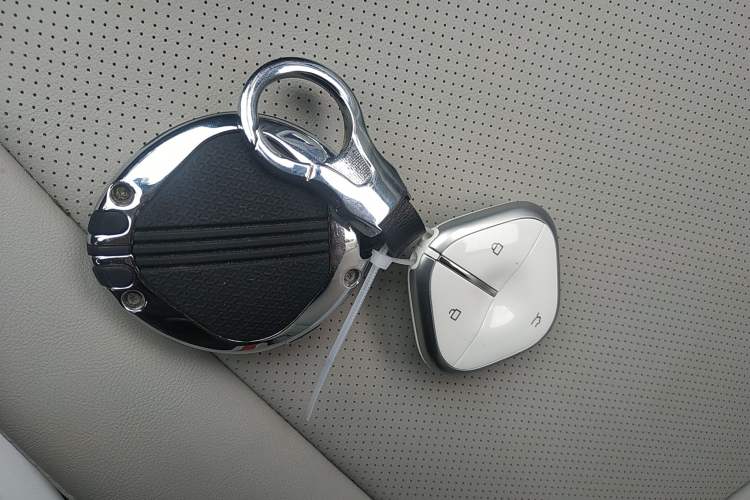 Used Wuling Air ev 2023 - Four Seats - Advanced Edition Vehicle Key