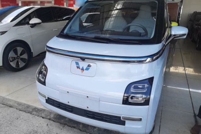 Used Wuling Air ev 2023 - Four Seats - Advanced Edition