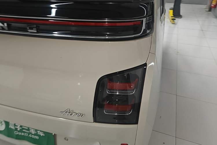 Used Wuling Air ev 2023 - Four Seats - Advanced Edition Right Rear Taillight