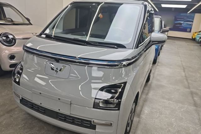 Used Wuling Air ev 2023 - Four Seats - Advanced Edition