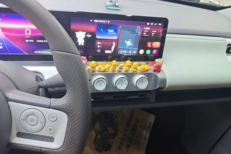 Used Wuling Air ev 2023 - Four Seats - Advanced Edition Audio And AC Panel