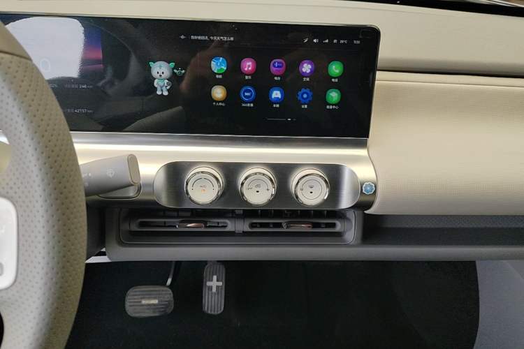 Used Wuling Air ev 2023 - Four Seats - Advanced Edition Audio And AC Panel