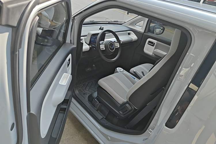 Used Wuling Air ev 2023 – Two-Seater - Standard Edition Driver Seat