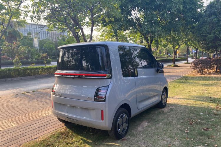 Used Wuling Air ev 2023 - Four Seats - Advanced Edition Exterior 2