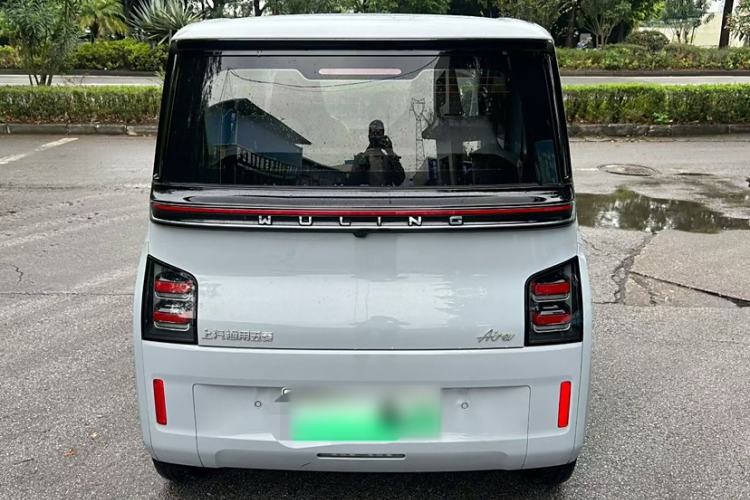 Used Wuling Air ev 2023 - Four Seats - Advanced Edition Exterior 5