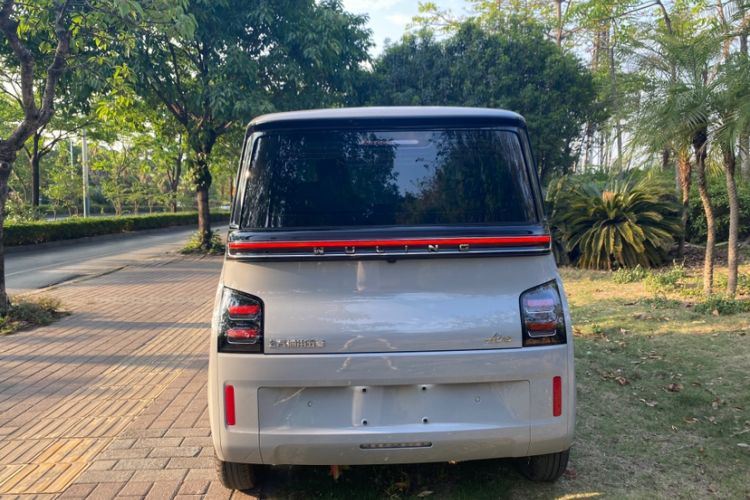 Used Wuling Air ev 2023 - Four Seats - Advanced Edition Exterior 6