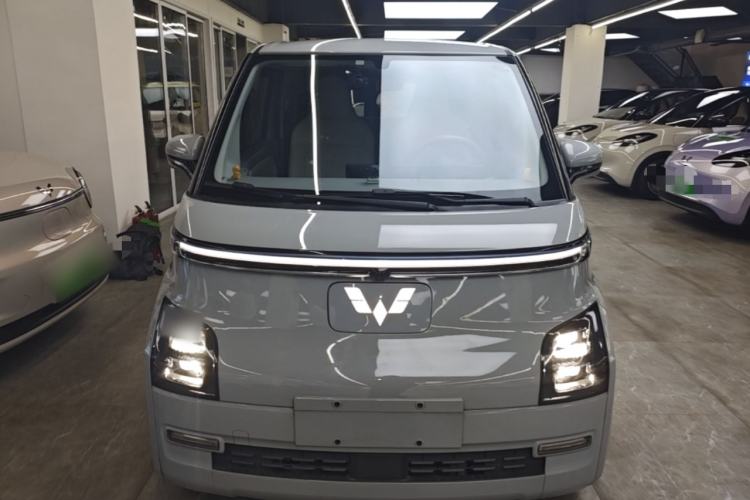 Used Wuling Air ev 2023 - Four Seats - Advanced Edition Front