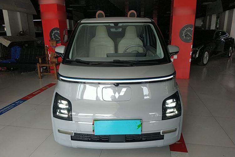 Used Wuling Air ev 2023 - Four Seats - Advanced Edition Front