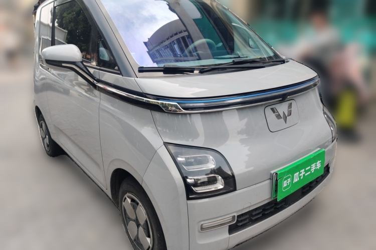 Used Wuling Air ev 2023 - Four Seats - Advanced Edition Front Right 45 Deg