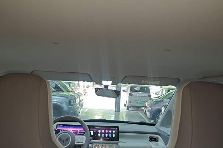 Used Wuling Air ev 2023 - Four Seats - Advanced Edition Headliner