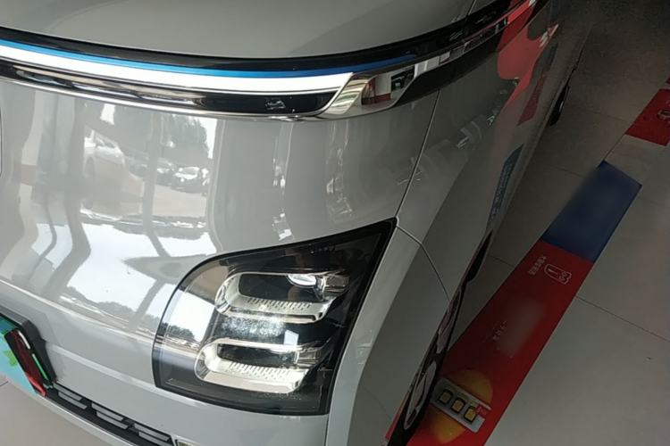 Used Wuling Air ev 2023 - Four Seats - Advanced Edition Left Front Headlight