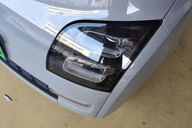 Used Wuling Air ev 2023 - Four Seats - Advanced Edition Left Front Headlight