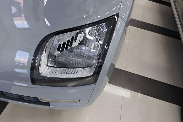 Used Wuling Air ev 2023 - Four Seats - Standard Edition Left Front Headlight