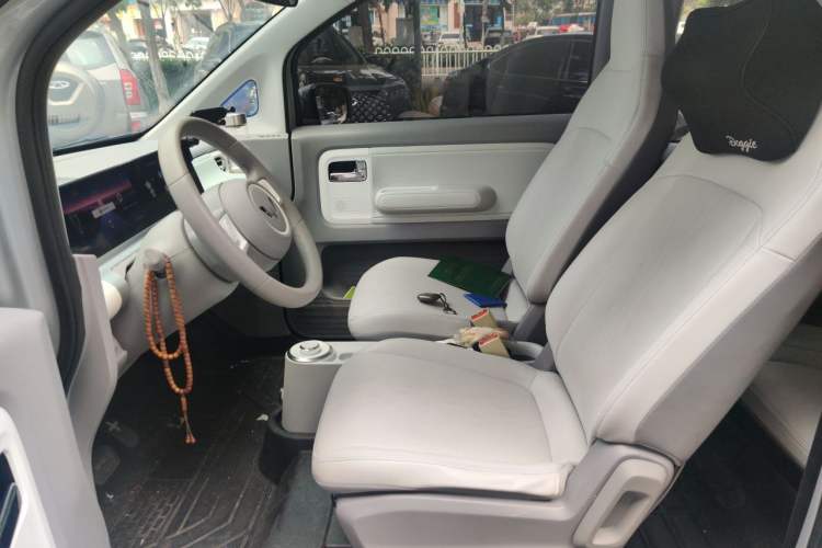 Used Wuling Air ev 2023 - Four Seats - Advanced Edition Left Front Seat