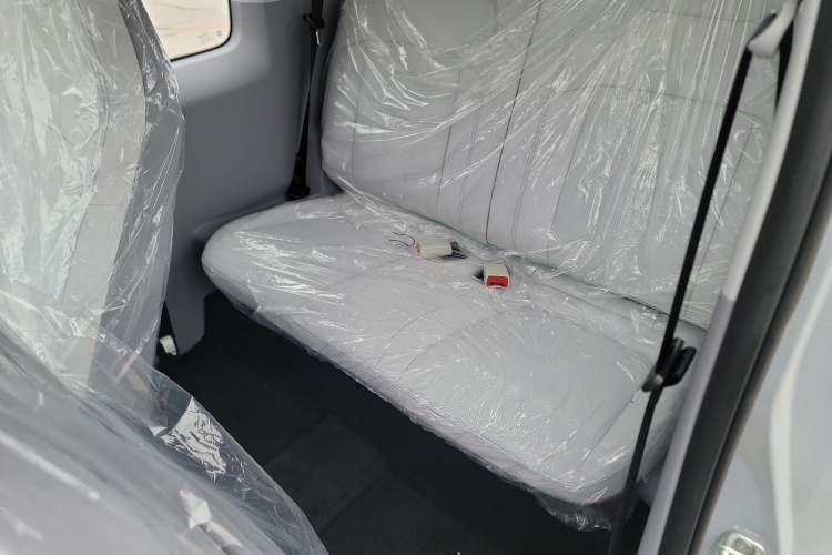Used Wuling Air ev 2023 - Four Seats - Advanced Edition Left Rear Seat