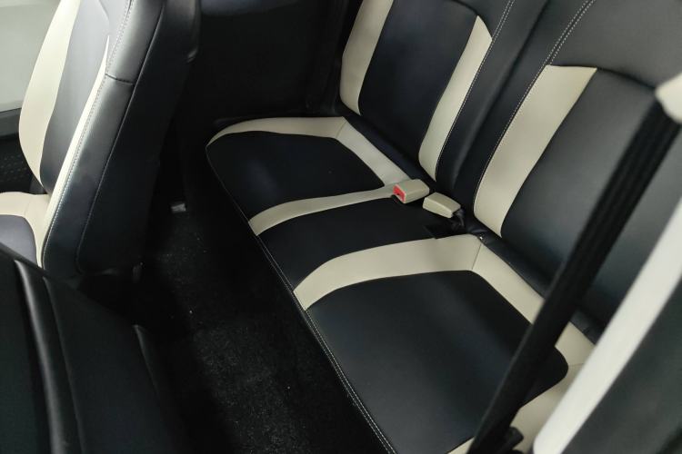 Used Wuling Air ev 2023 - Four Seats - Standard Edition Left Rear Seat