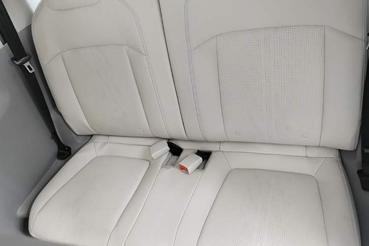 Used Wuling Air ev 2023 - Four Seats - Advanced Edition Left Rear Seat