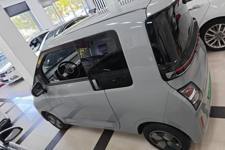 Used Wuling Air ev 2023 - Four Seats - Standard Edition Left Side