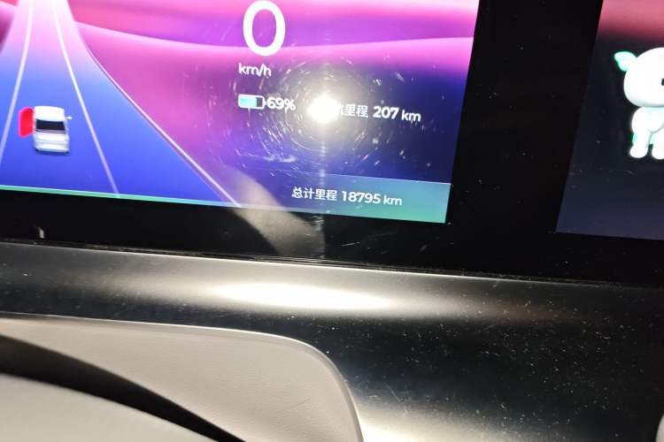 Used Wuling Air ev 2023 - Four Seats - Advanced Edition Odometer Close Up