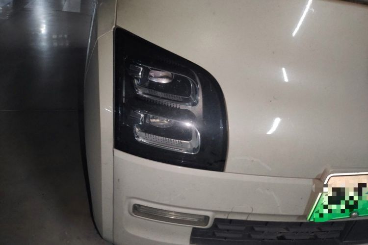Used Wuling Air ev 2023 - Four Seats - Advanced Edition Right Front Headlight