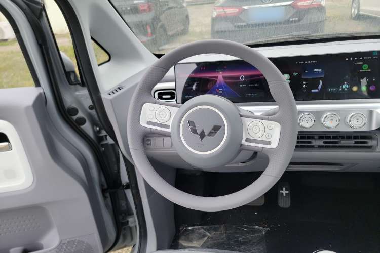 Used Wuling Air ev 2023 - Four Seats - Advanced Edition Steering Wheel