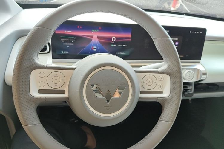 Used Wuling Air ev 2023 - Four Seats - Advanced Edition Steering Wheel
