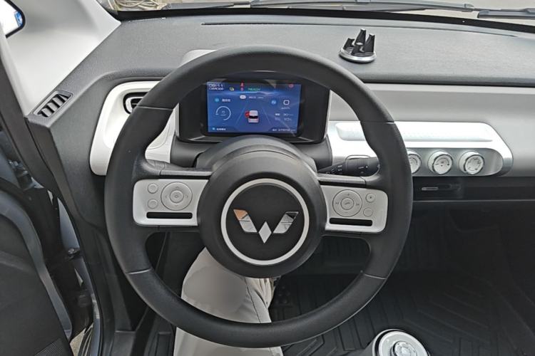 Used Wuling Air ev 2023 – Two-Seater - Standard Edition Steering Wheel