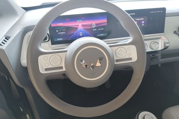 Used Wuling Air ev 2023 - Four Seats - Advanced Edition Steering Wheel
