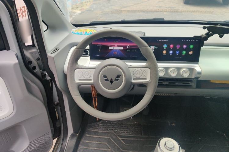 Used Wuling Air ev 2023 - Four Seats - Advanced Edition Steering Wheel