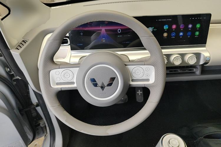 Used Wuling Air ev 2023 - Four Seats - Advanced Edition Steering Wheel