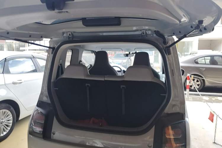 Used Wuling Air ev 2023 - Four Seats - Advanced Edition Trunk