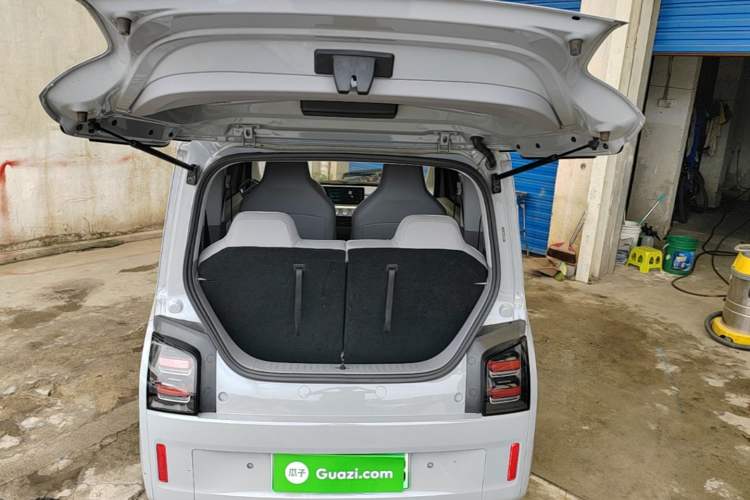 Used Wuling Air ev 2023 - Four Seats - Advanced Edition Trunk