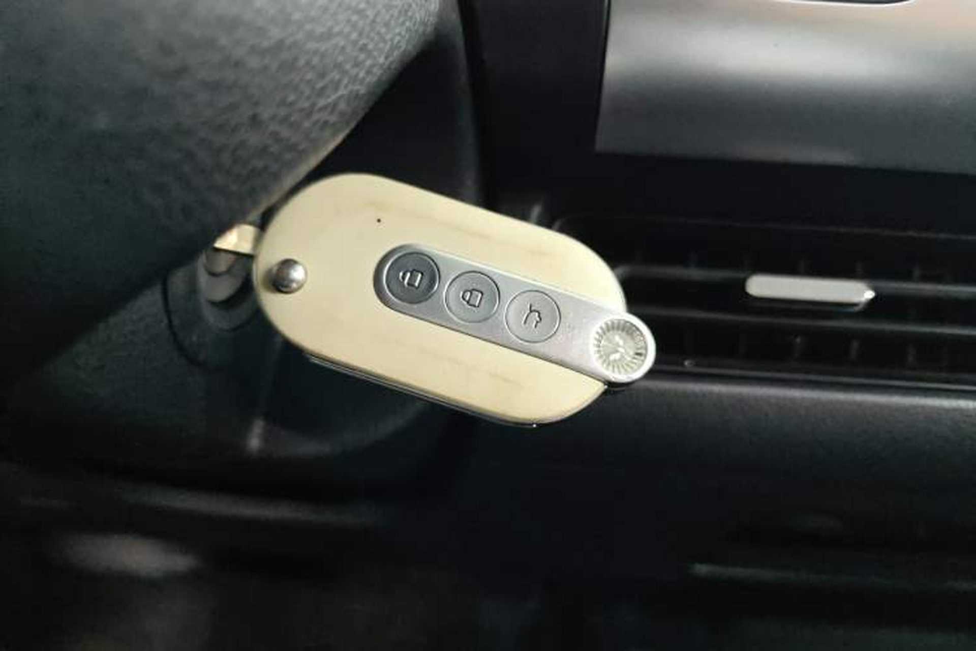 Used Wuling Air ev 2023 - Four Seats - Standard Edition Vehicle Key