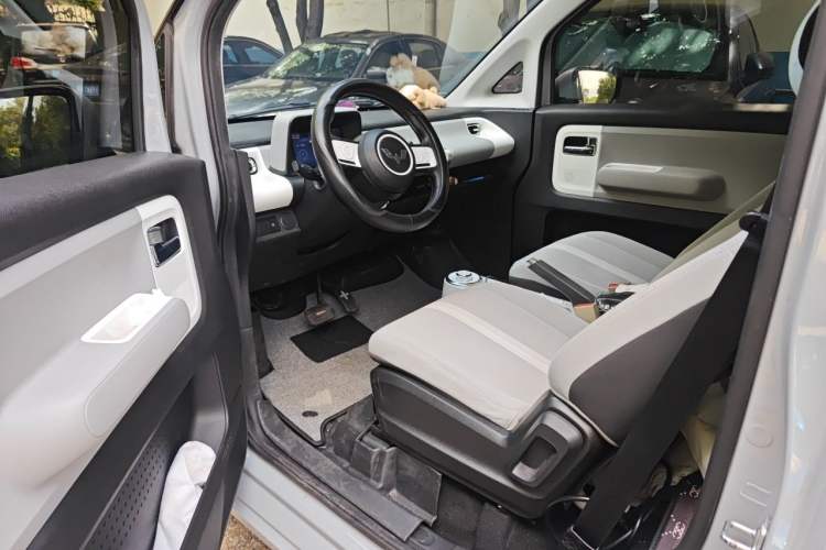 Used Wuling Air ev 2023 – Two-Seater - Standard Edition Driver Seat