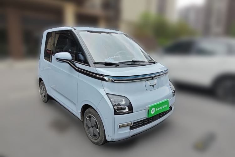 Used Wuling Air ev 2023 - Four Seats - Advanced Edition Front Right 45 Deg
