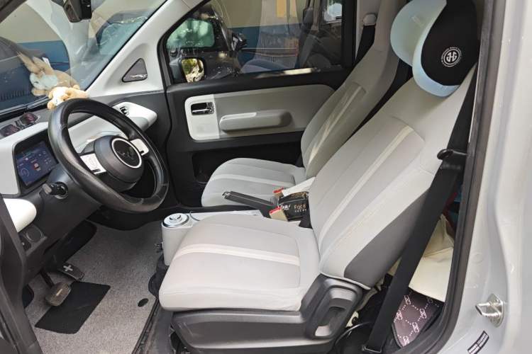 Used Wuling Air ev 2023 – Two-Seater - Standard Edition Left Front Seat