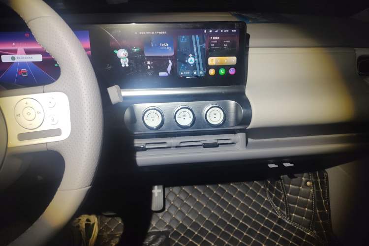 Used Wuling Air ev 2023 - Four Seats - Advanced Edition Audio And AC Panel